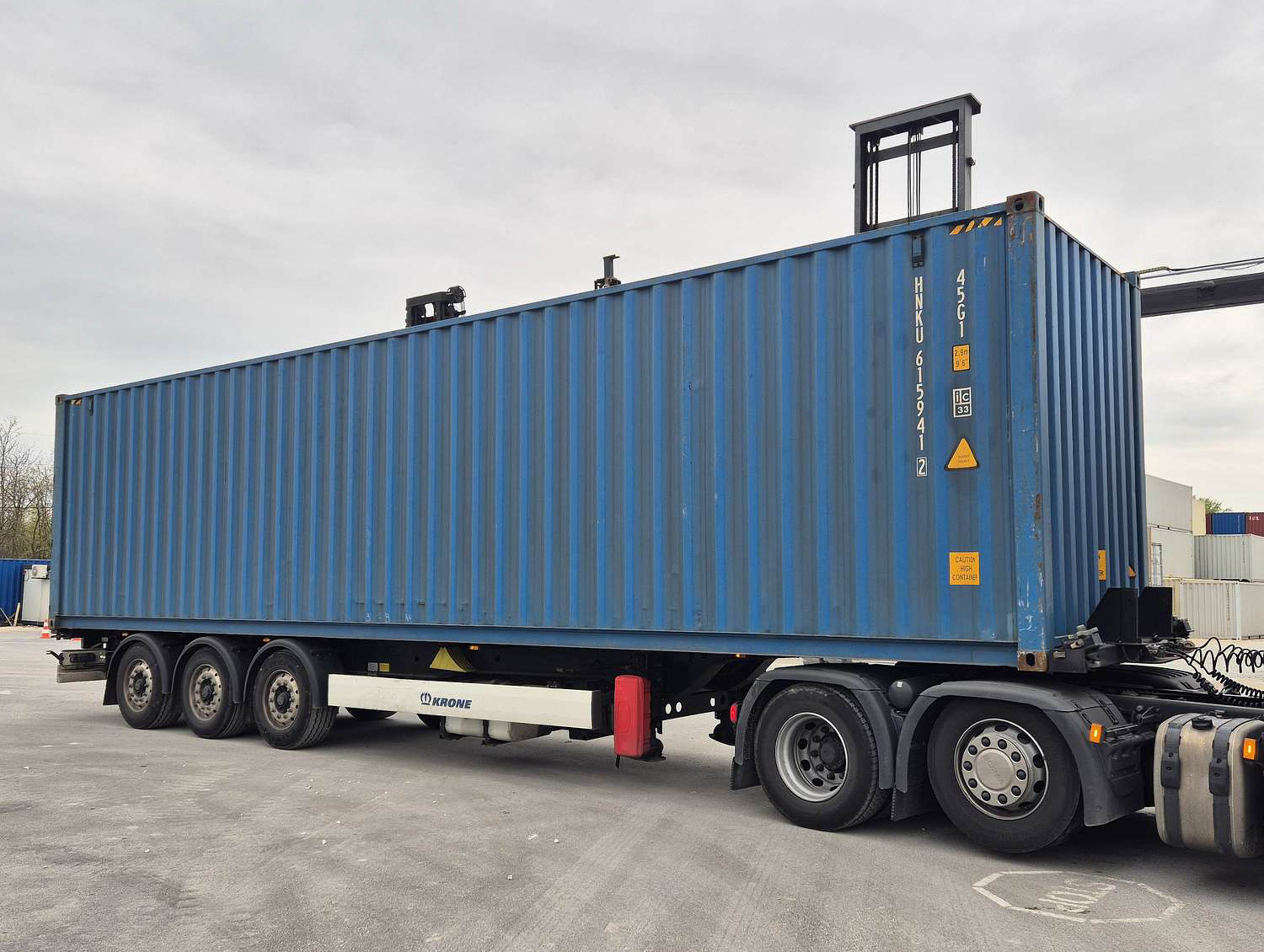 EXcont Container Kft. raktárkonténerek, hűtőkonténerek, valamint modern irodakonténerek