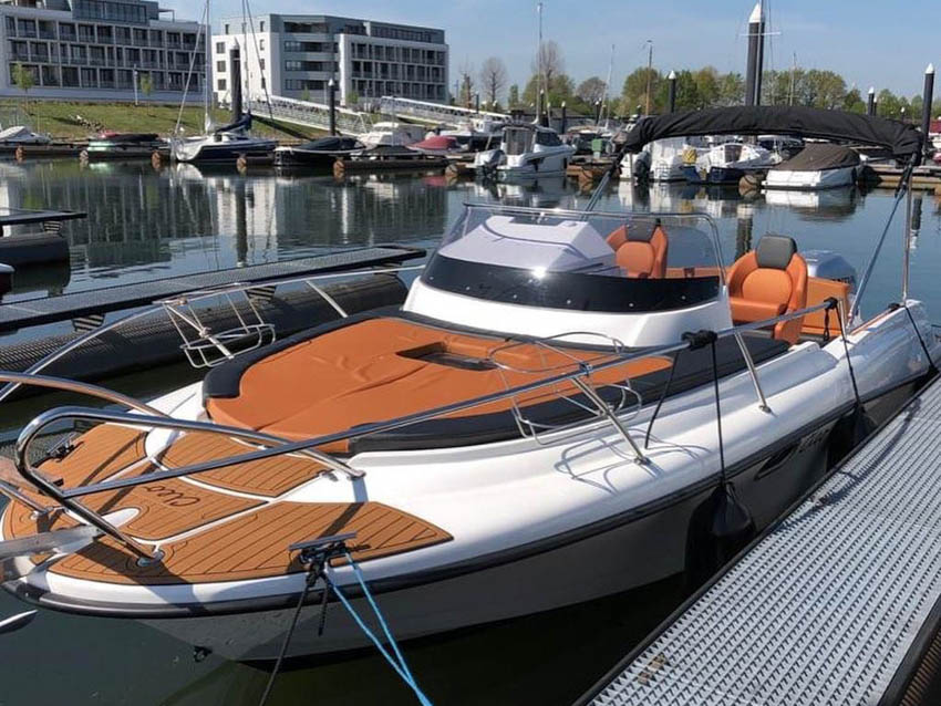 Mega Boat EVEZŐS CSÓNAK, HORGÁSZHAJÓ, KABINOS HAJÓ