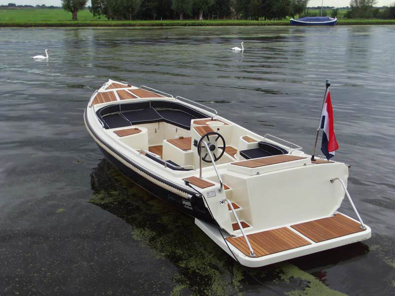Mega Boat EVEZŐS CSÓNAK, HORGÁSZHAJÓ, KABINOS HAJÓ